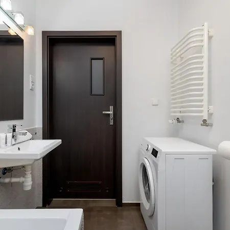 Z Parkingiem I Balkonem W Krakowie By Rent Like 公寓 克拉科夫